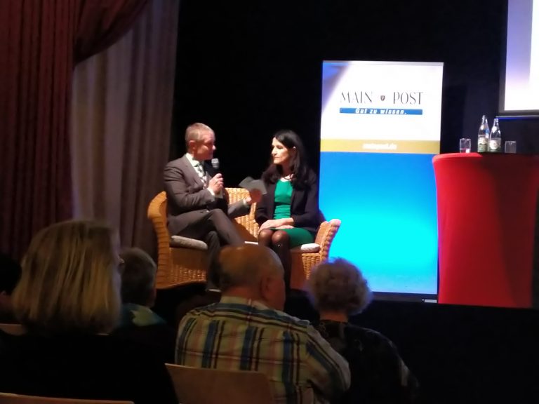 Andrea Schmidt beim Kitzinger OB-Wahlforum der Main-Post